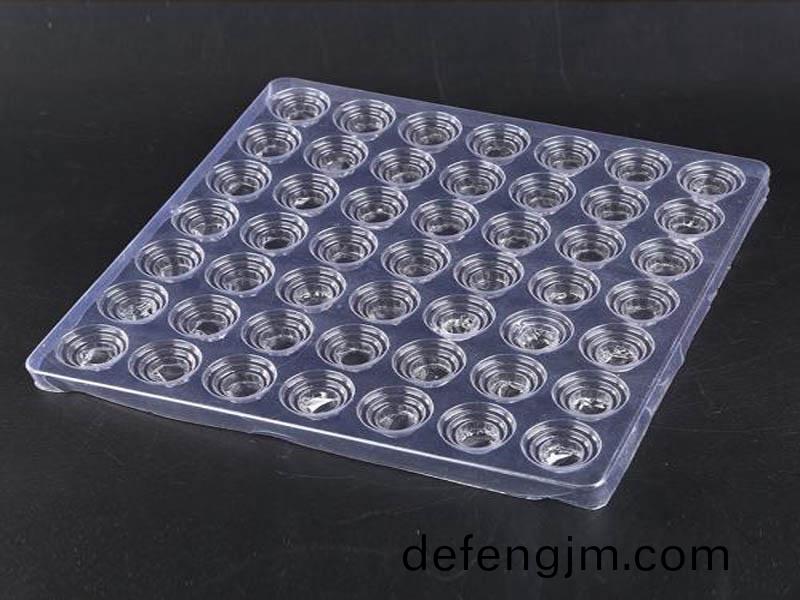 吸(xi)塑包(bao)裝盒(he) 電子(zi)類(lèi)(lei)